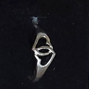 925 intertwined hearts SILVER ring.